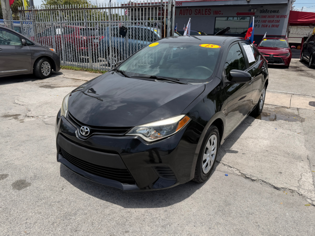 2015 Toyota Corolla L 4-Speed AT