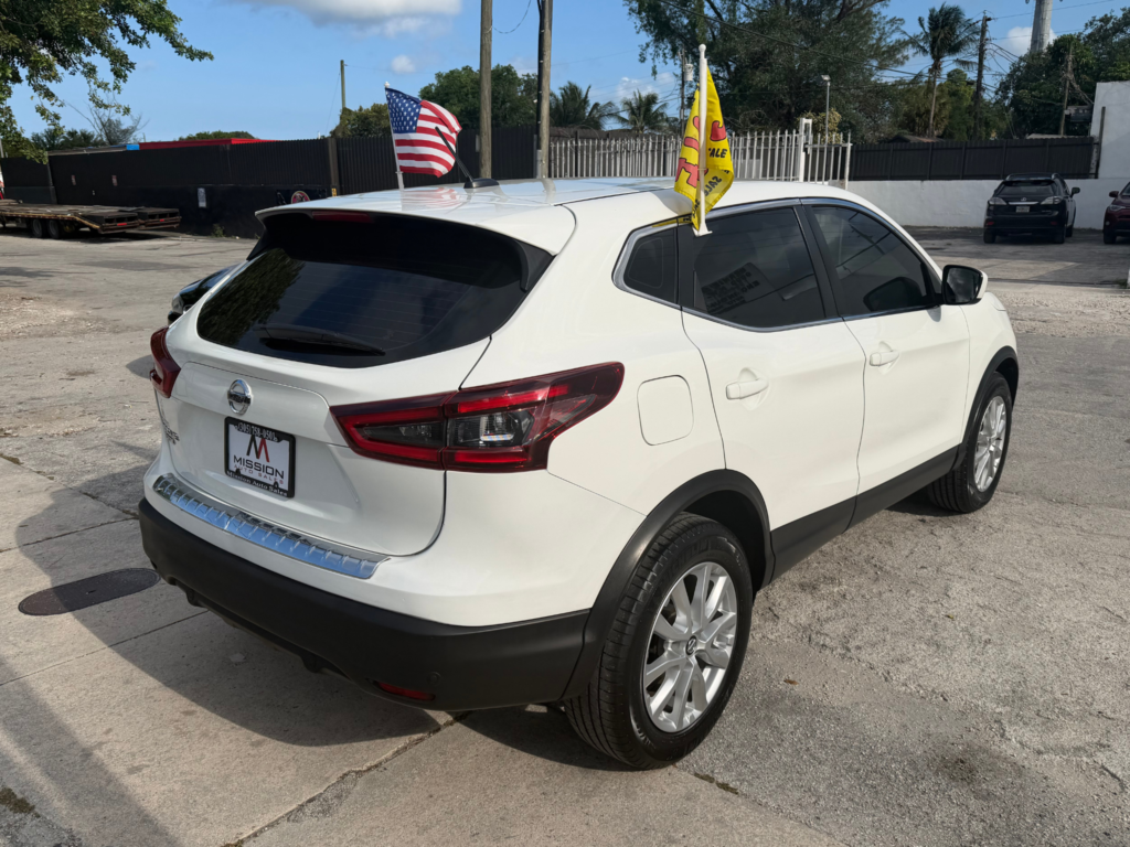 2021 Nissan Rogue Sport S