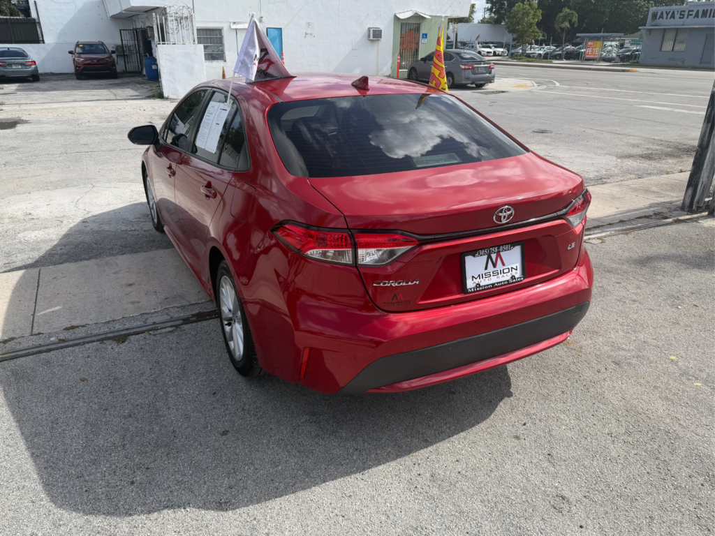 2020 Toyota Corolla LE