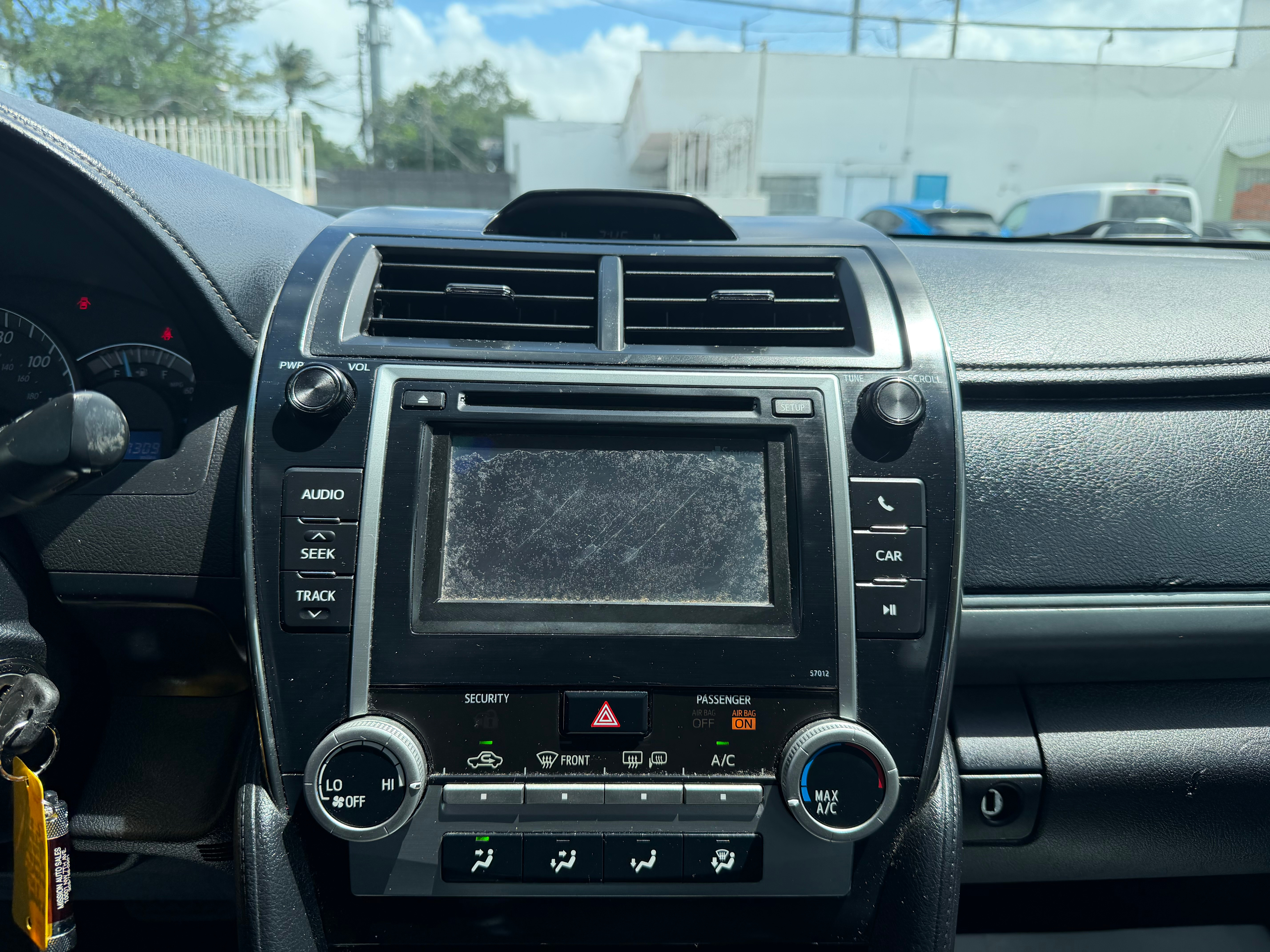 2012 Toyota Camry SE - Photo 26