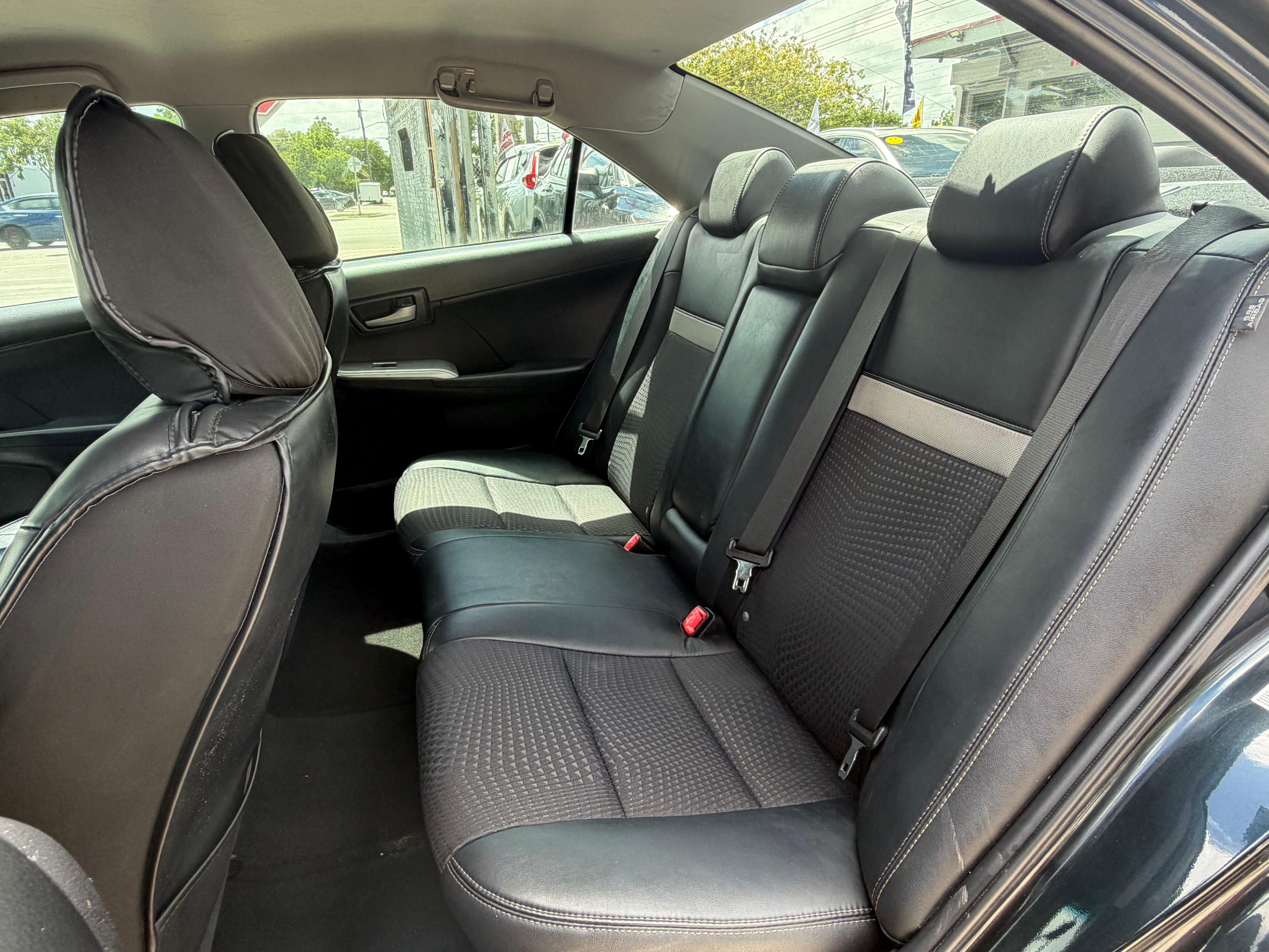 2012 Toyota Camry SE - Photo 28