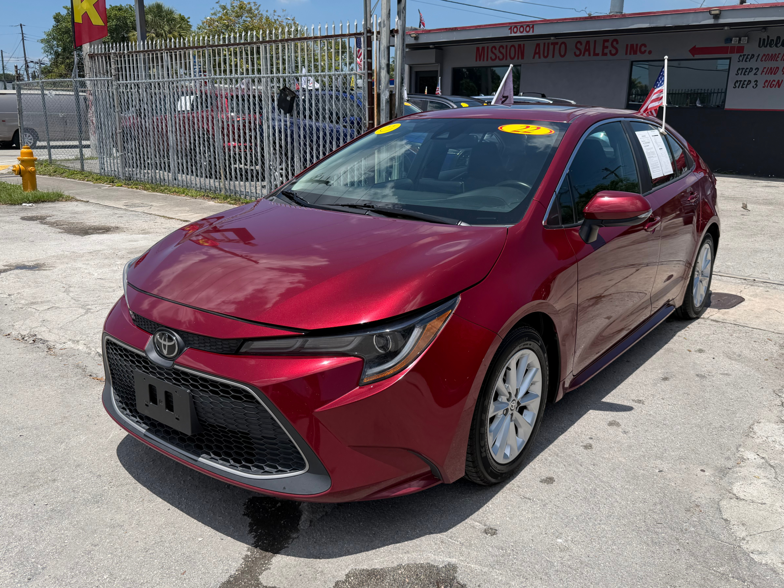 2022 Toyota Corolla XLE - Photo 25