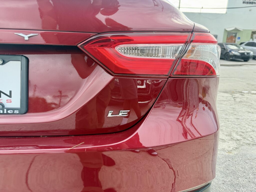 2020 Toyota Camry LE