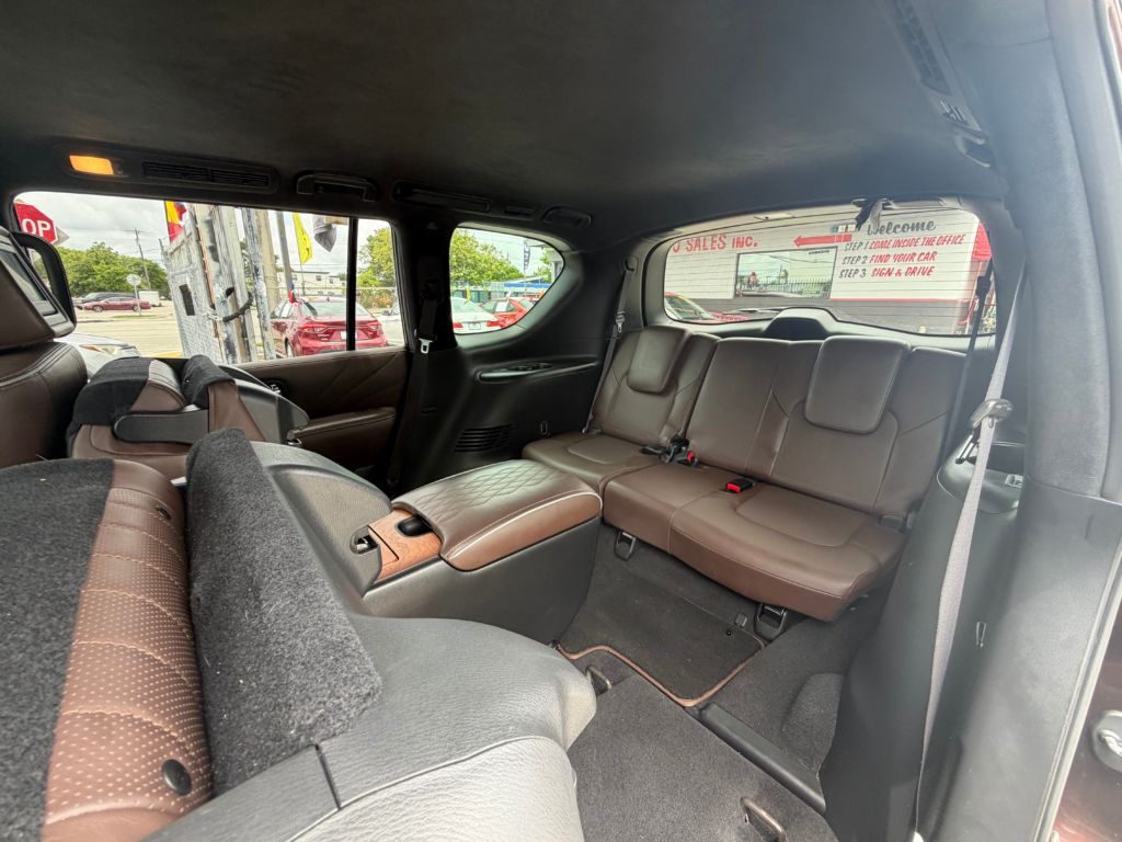 2017 Infiniti QX80 Limited 4WD