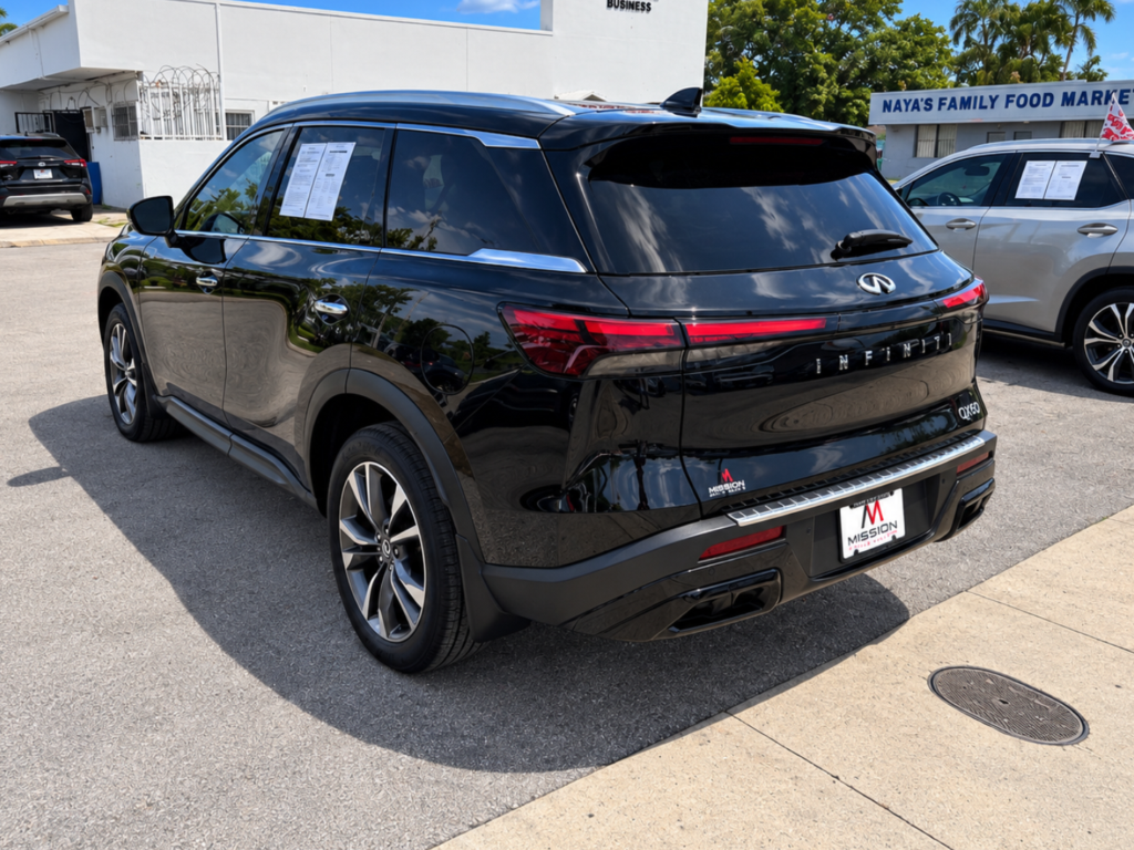 2023 Infiniti QX60 LUXE