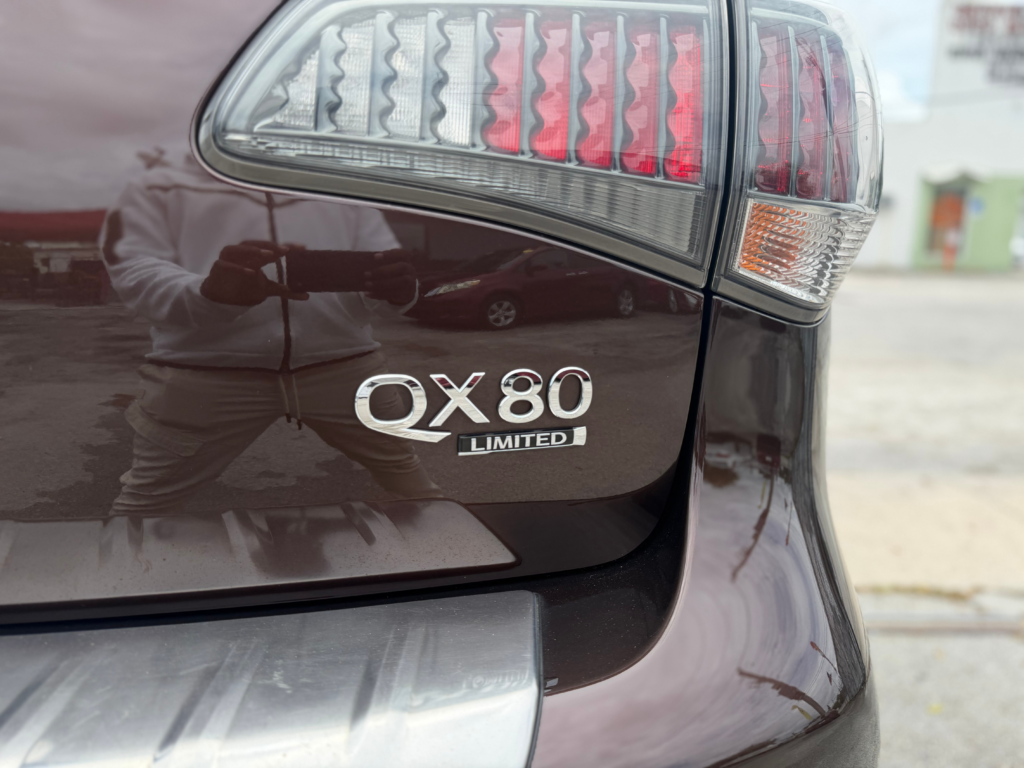 2017 Infiniti QX80 Limited 4WD