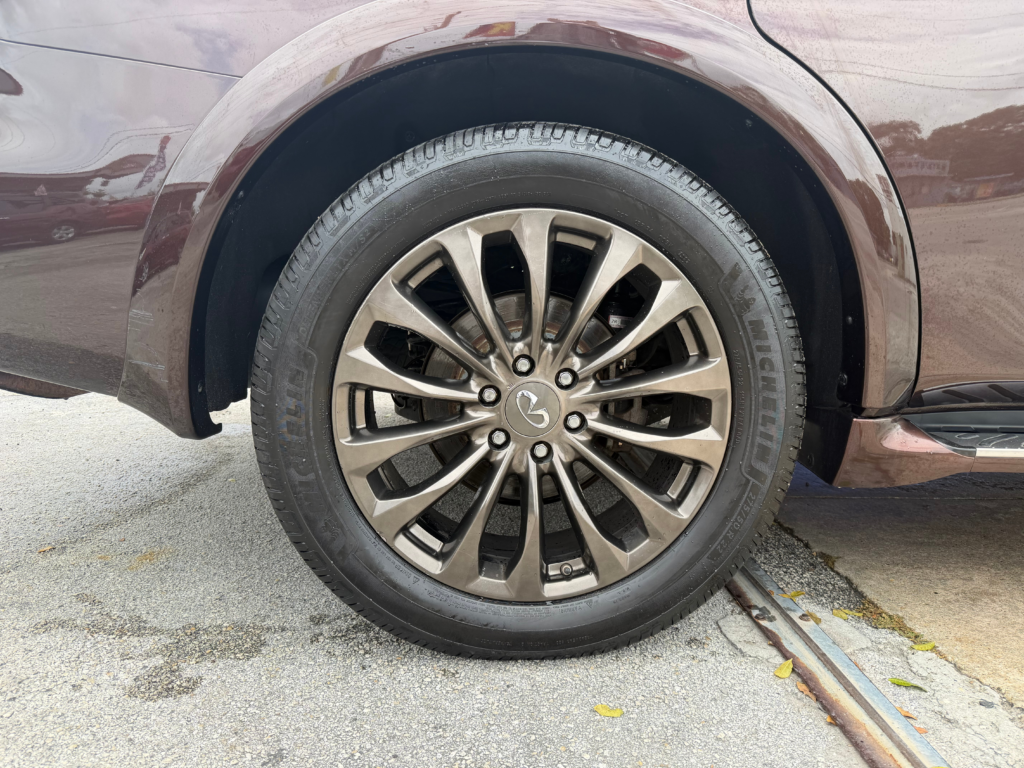2017 Infiniti QX80 Limited 4WD