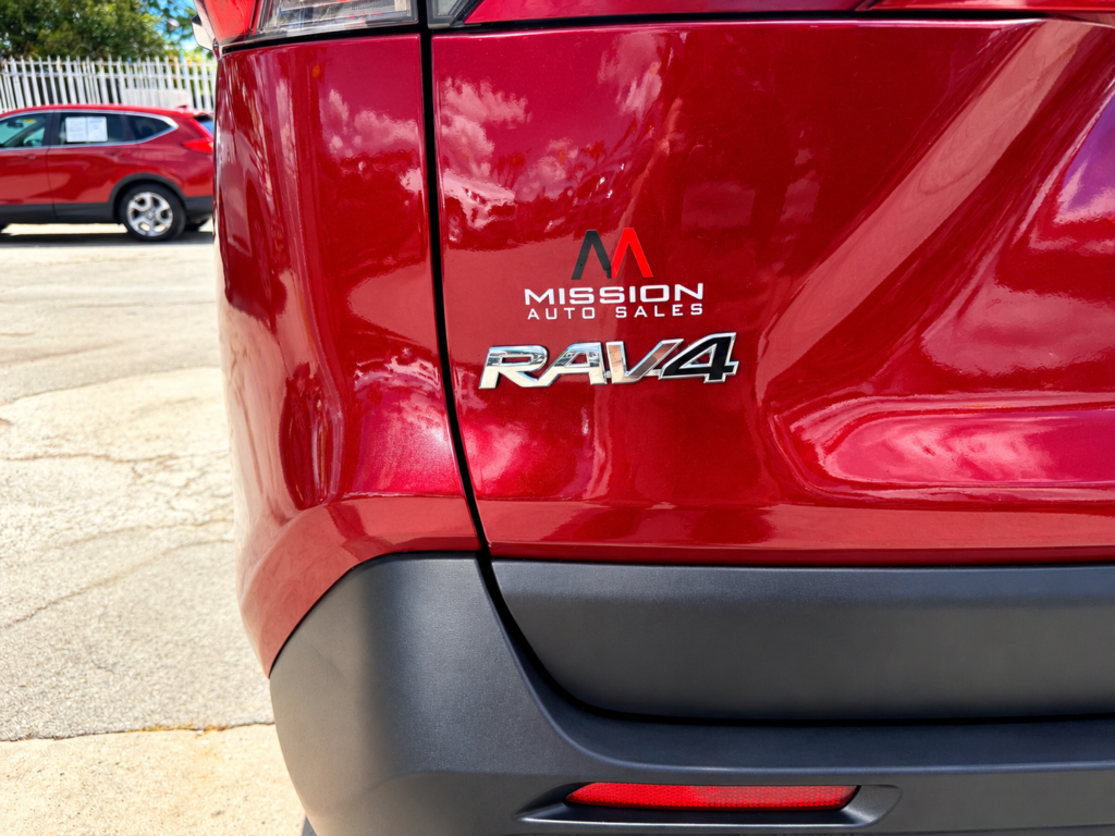 2021 Toyota RAV4 XLE AWD