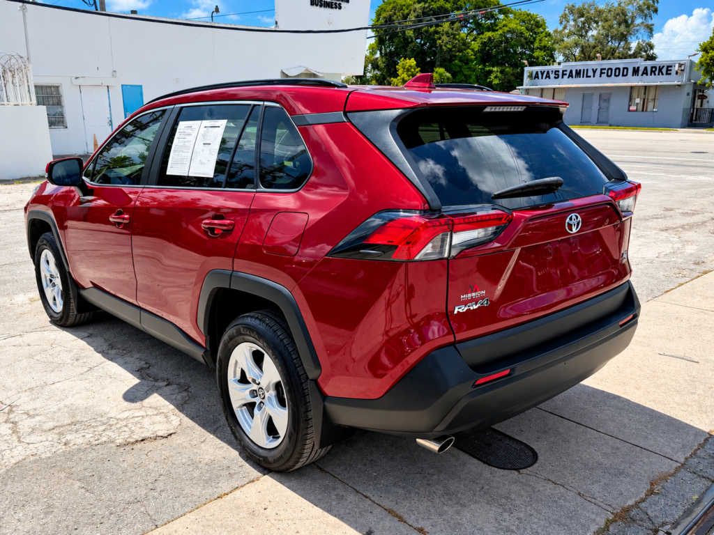 2021 Toyota RAV4 XLE AWD