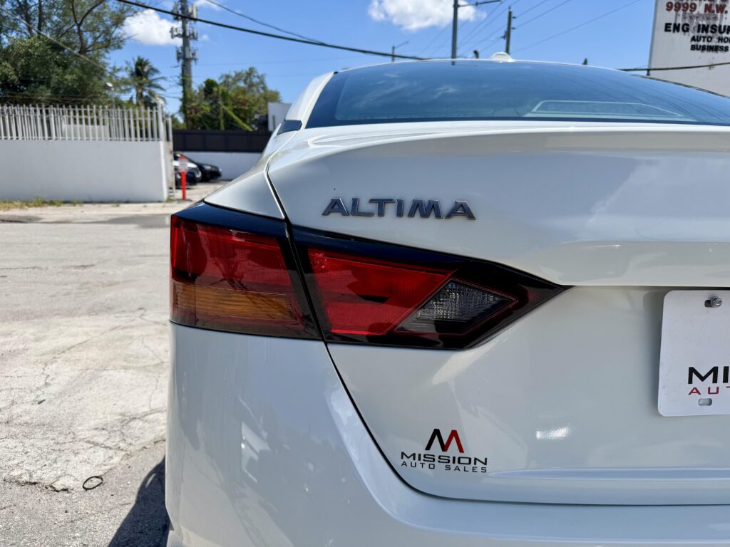 2024 Nissan Altima 2.5 SV